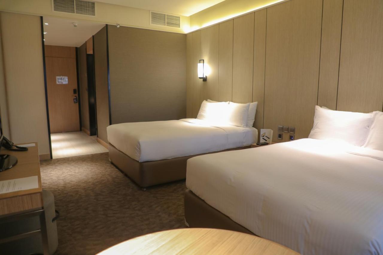 Abu Dhabi Airport Hotel T1 International Departures 외부 사진